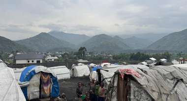 Zelte für Geflüchtete in einem Lager in Nord-Kivu, Demokratische Republik Kongo