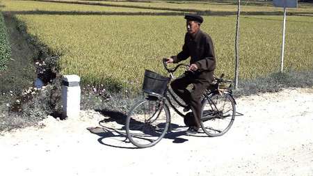 Mann auf einem Fahrrad
