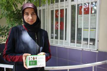 In Aleppo begann Leen Alhasan schon Tage vor dem Ramadan mit dem Kochen fürs Fastenbrechen. In der Türkei ist sie auf Nahrungsmittelhilfen angewiesen.