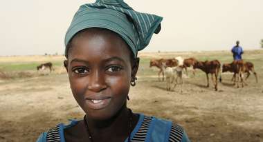 Ein Mädchen aus einer Nomaden-Familie im Dorf Nelbel, Mali.