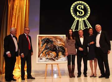 Für stolze 24.000 Euro wurde das Bild der Künstlerin Kerstin Tesch zugunsten der Welthungerhilfe versteigert.