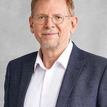 Wirtschaftswissenschaftler Dr. Hans-Heinrich Bass.