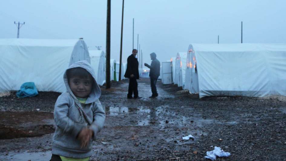 Syrische Flüchtlinge in einem Camp in der türkischen Grenzstadt Suruc.