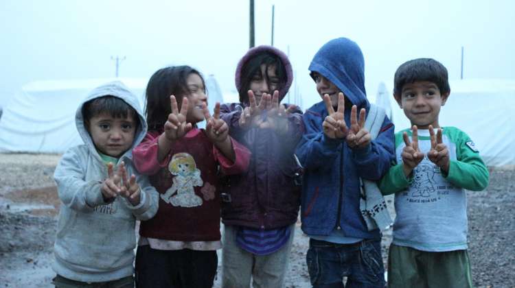 Flüchtlingskinder in einem Camp