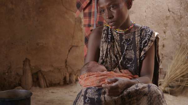Die Mutter Daki Golacha mit Kind, Kenia 2021.
