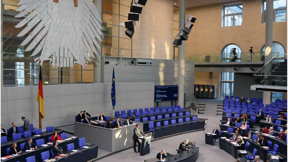 Abstimmung im Plenarsaal, Bundestag 2021.