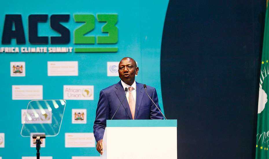 William Ruto, Präsident der Republik Kenia, spricht bei der Eröffnung des Africa Climate Summit 2023.