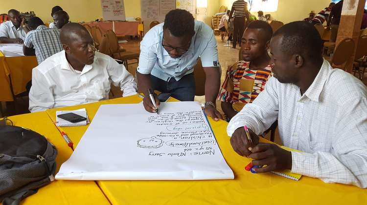 Workshop des "Land for Life"-Projekts in Sierra Leone 2018.