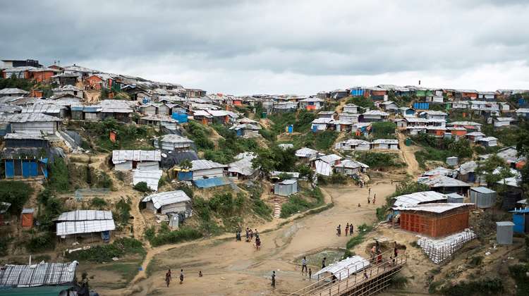 Landschafts-Ansicht des Flüchtlingscamp Kutupalong in Cox's Bazar, Bangladesch.