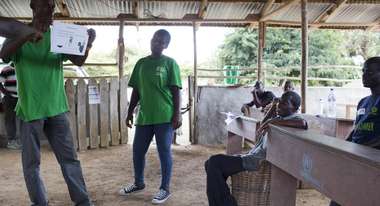 Schutzmassnahmen vor dem Ebola Virus informiert
