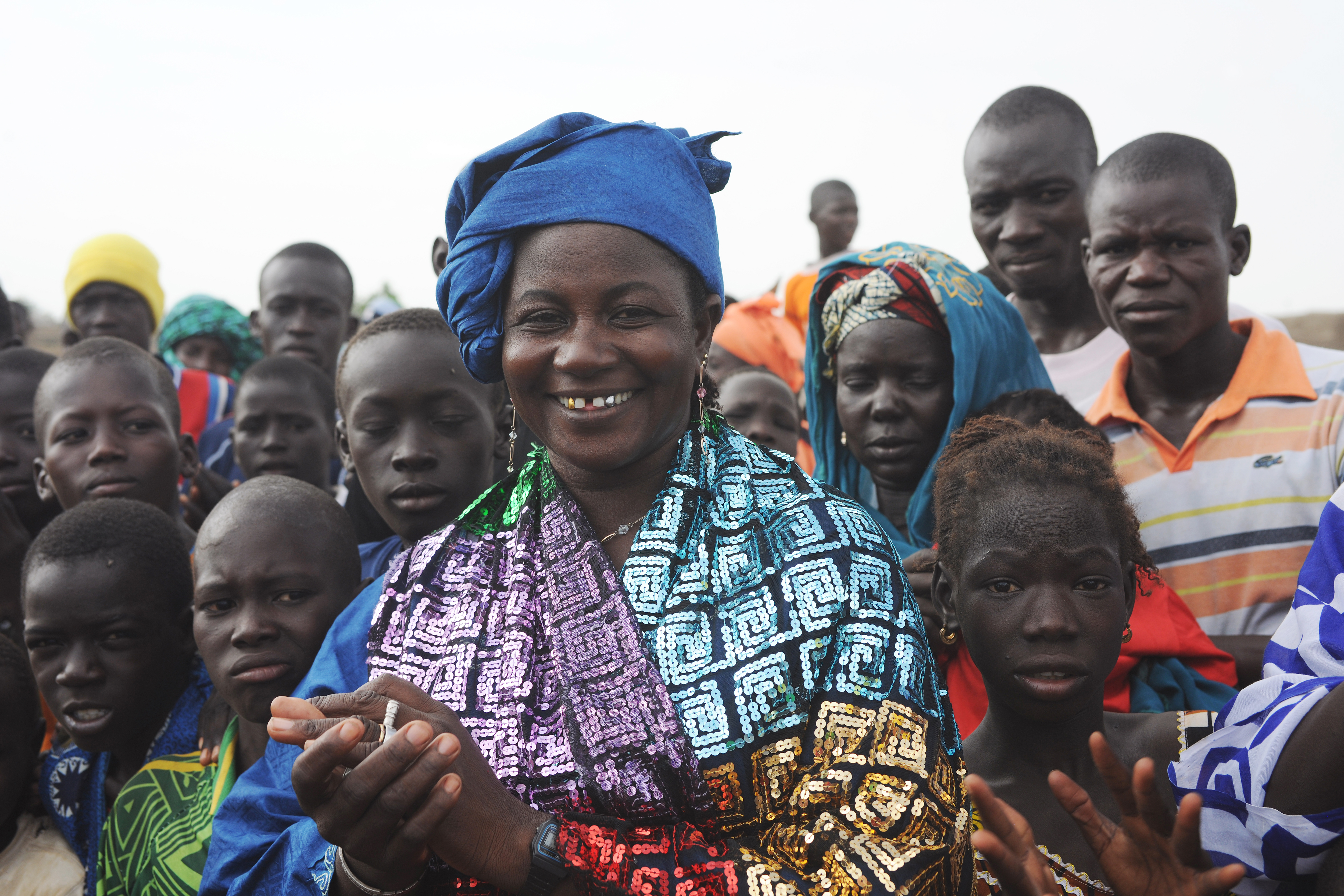 Frau und Kinder in Yehere, Mali